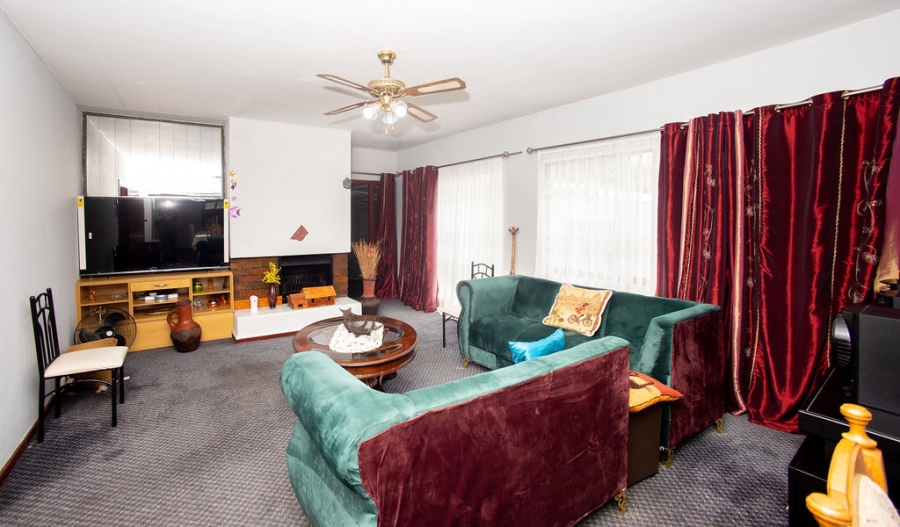 4 Bedroom Property for Sale in Braelyn Eastern Cape